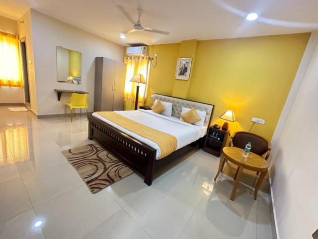Hotel Prime Classic Shamshabad Exteriör bild