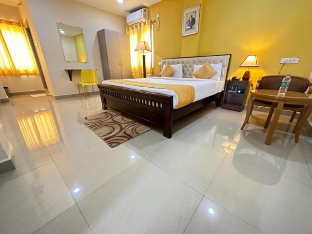 Hotel Prime Classic Shamshabad Exteriör bild