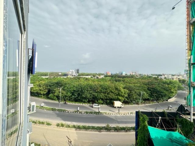Hotel Prime Classic Shamshabad Exteriör bild