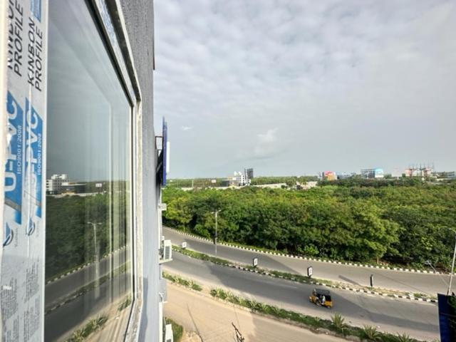 Hotel Prime Classic Shamshabad Exteriör bild